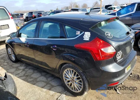 2014 Ford Focus Titanium из США, поврежденный, VIN 1FADP3N20EL116559